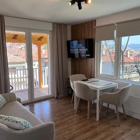 Black Cat Apartamento