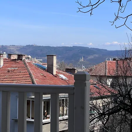 Black Cat Apartamento Veliko Tárnovo